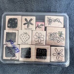 Stampin' Up! Floral and Bee Wooden Stamp Set